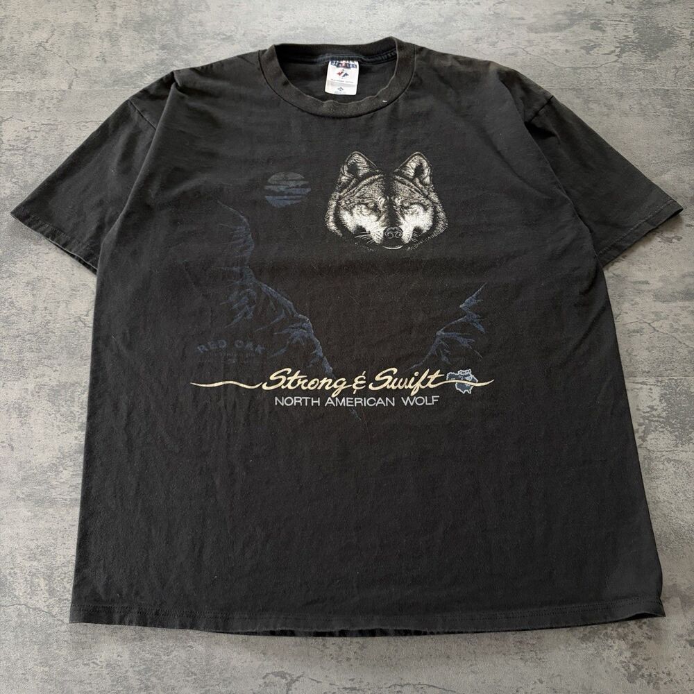 VINTAGE Wolf Nature Graphic T-shirt Men XL Black Short Sleeve USA 90s